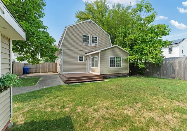 5th image of 86 Mowry Avenue, East Providence, RI 02914 | MLS# 73550452