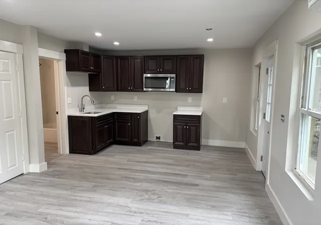2nd image of 22 Pleasant St, Fitchburg, MA 01420 | MLS# 73567164