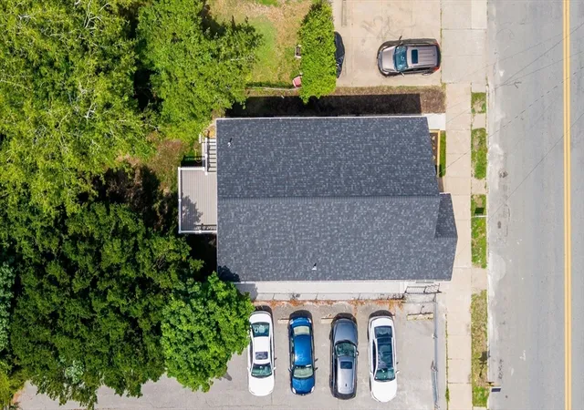 39th image of 759 Belleville Ave, New Bedford, MA 02745 | MLS# 73548415