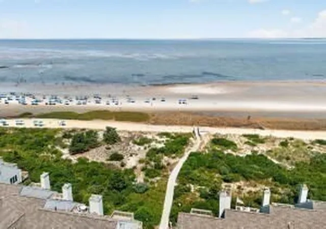 5th image of 49 Ocean Edge Dr #49, Brewster, MA 02631 | MLS# 73560923