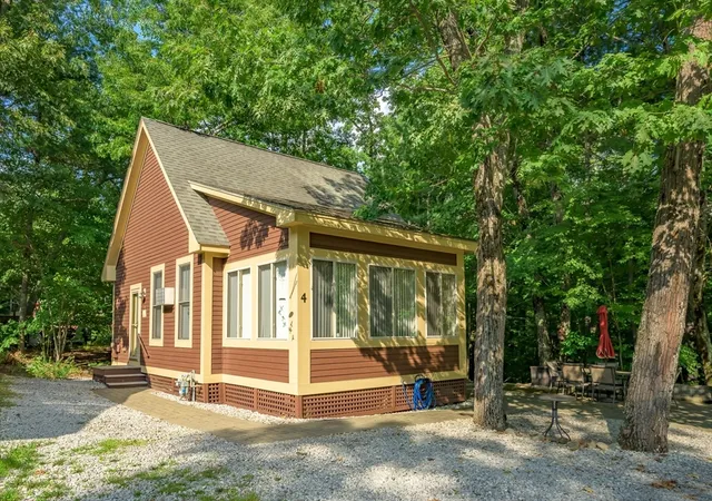 Photo 2 of Condo for sale at 4 Acorn Ln #4, Westford, MA 01886 | MLS# 73568740 | Listing updated on 2026-08-30