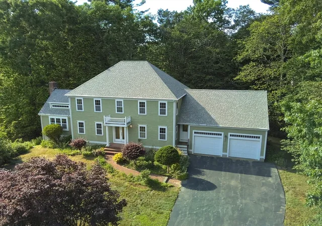 1st image of 31 Osprey Ln, Hanover, MA 02339 | MLS# 73537563
