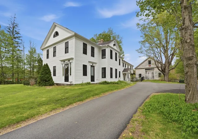 Homes for sale in Hubbardston, MA | 26 Main St, Hubbardston, MA 01452 | MLS# 73519054