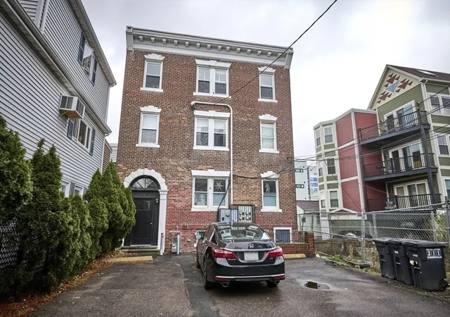 Homes for sale in Somerville, MA | 6 Bedford Street #2F, Somerville, MA 02143 | MLS# 73514810
