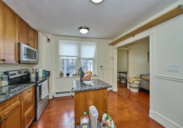 Homes for sale in Somerville, MA | 6 Bedford Street #2F, Somerville, MA 02143 | MLS# 73514810
