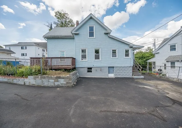 Photo 2 of Sale Pending at 25 Greenwood St, Worcester, MA 01607 | MLS# 73569106 | Listing updated on 2026-09-23
