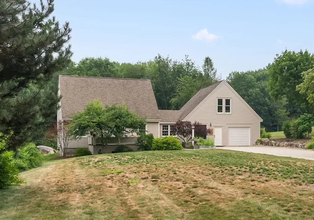 1st image of 292 Warren Rd, Brimfield, MA 01010 | MLS# 73551206