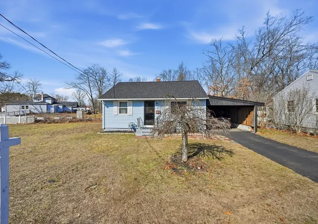 3rd image of 14 Dorothy Ave, Chicopee, MA 01020 | MLS# 73489250
