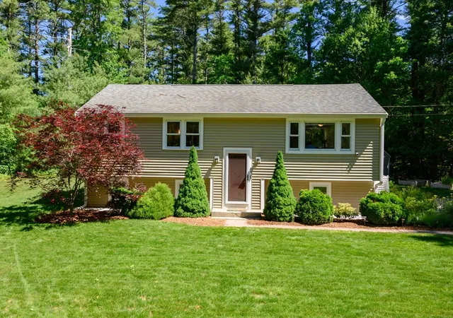 Homes for sale in Carver, MA | 64 S Meadow Rd, Carver, MA 02330 | MLS# 73533584
