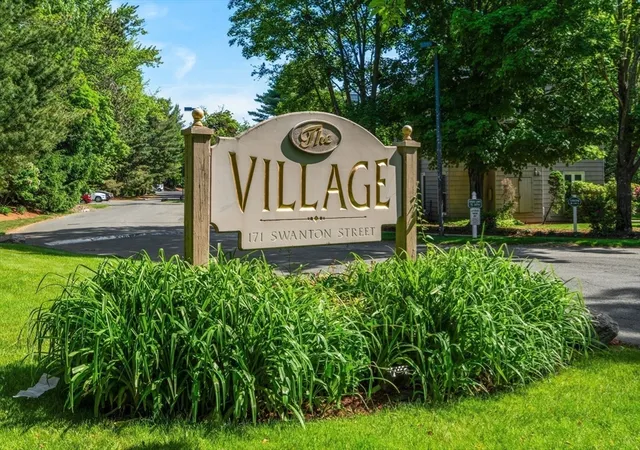 Homes for sale in Winchester, MA | 171 Swanton St #7, Winchester, MA 01890 | MLS# 73532218