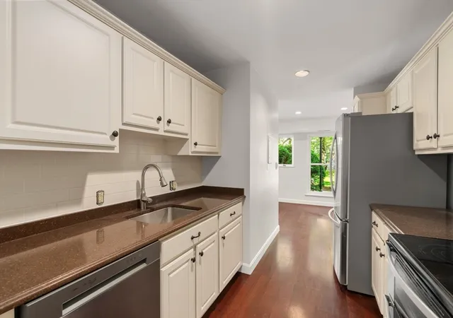 Homes for sale in Winchester, MA | 171 Swanton St #7, Winchester, MA 01890 | MLS# 73532218