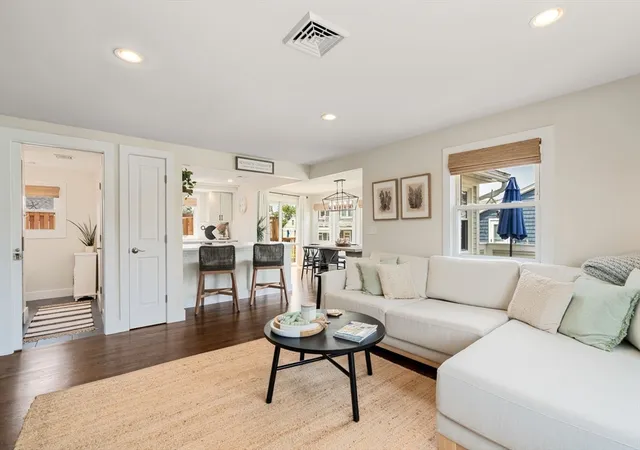 3rd image of 8 57Th, Newburyport, MA 01950 | MLS# 73554144