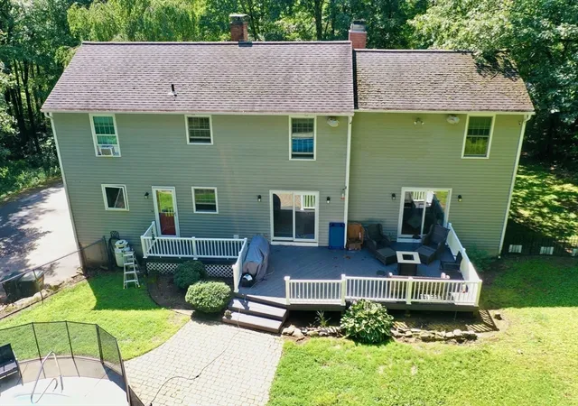Photo 4 of Single family home for sale at 19 E Applewood, Charlton, MA 01507 | MLS# 73559962 | Listing updated on 2026-09-14