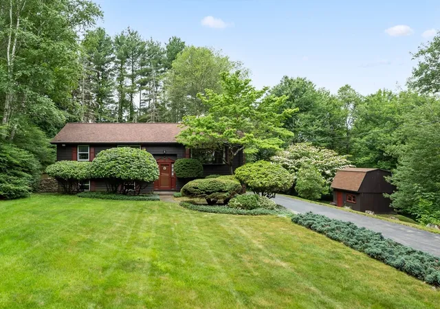 1st image of 15 Hastings Rd, Spencer, MA 01562 | MLS# 73540378