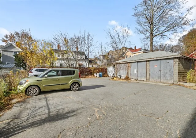 Listing Photo 5 - Condo for sale in building located at 48 Tremont St, Malden, MA 02148