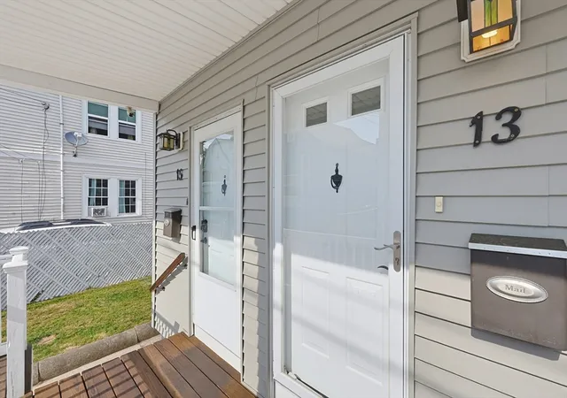 4th image of 13-15 Heath St, Everett, MA 02149 | MLS# 73553264