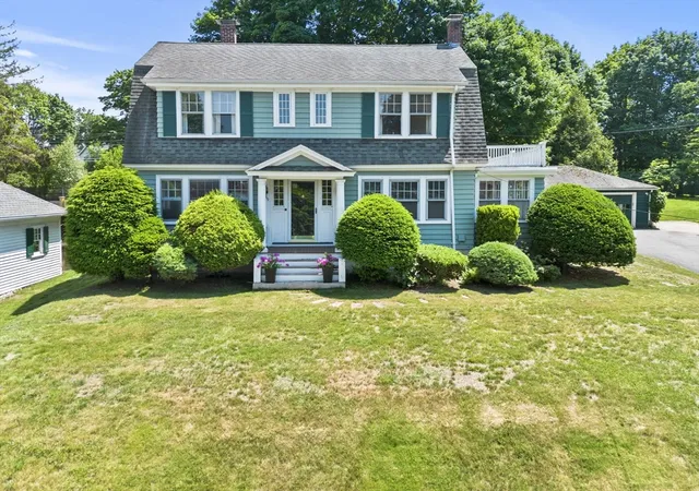 Homes for sale in Woburn, MA | 49 Eaton Ave, Woburn, MA 01801 | MLS# 73534951
