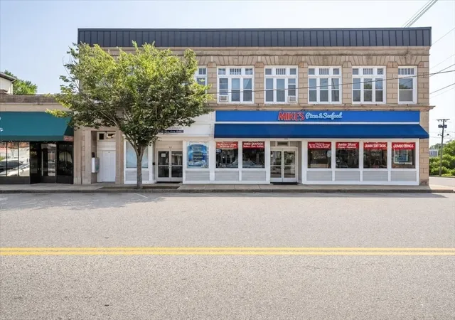 Homes for sale in Rockland, MA | 315 321 Union St, Rockland, MA 02370 | MLS# 73549111