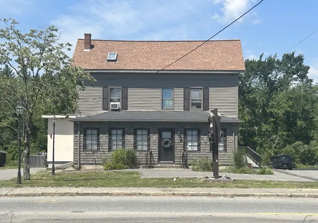 5th image of 826 Broadway, Raynham, MA 02767 | MLS# 73553668