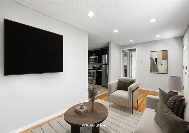 Listing Photo 4 - Condo for sale in building located at 9-11 Dungeon Ave, Lynn, MA 01905
