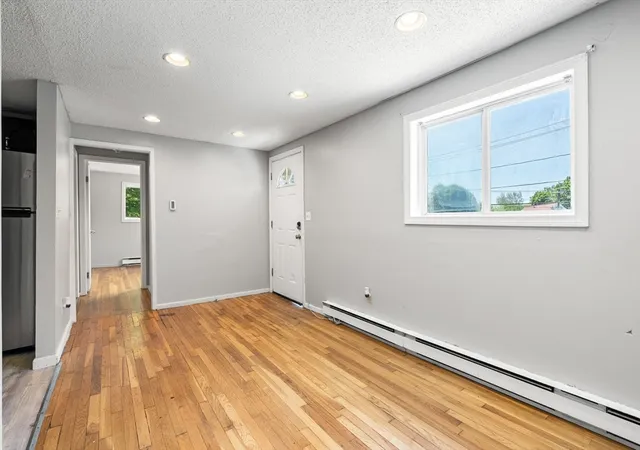 Listing Photo 5 - Condo for sale in building located at 9-11 Dungeon Ave, Lynn, MA 01905