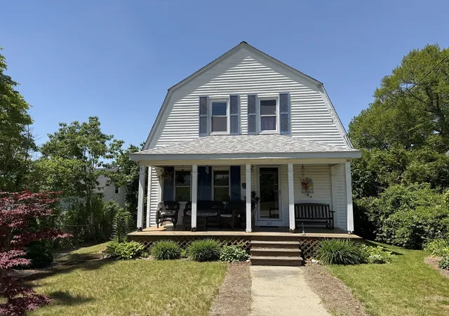 2nd image of 217 Middleboro Road, East Freetown, MA 02717 | MLS# 73551631