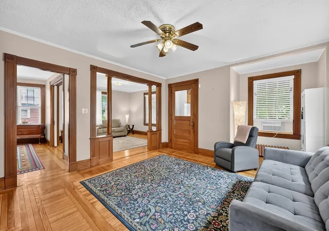 4th image of 36 Spruceland Ave, Springfield, MA 01108 | MLS# 73549908