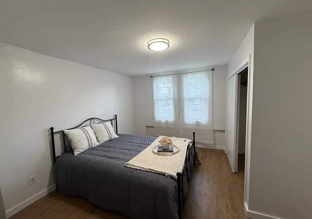 Listing Photo 2 - Condo for sale in building located at 55 Pomeroy Ave, Pittsfield, MA 01201 - Unit #3