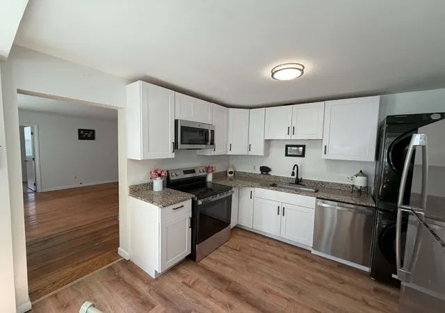 Photo 3 of Condo for sale at 55 Pomeroy Ave #3, Pittsfield, MA 01201 | MLS# 73560476 | Listing updated on 2026-09-03