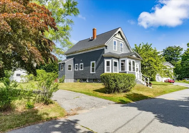 Homes for sale in Methuen, MA | 10 Wilfred St, Methuen, MA 01844 | MLS# 73546853