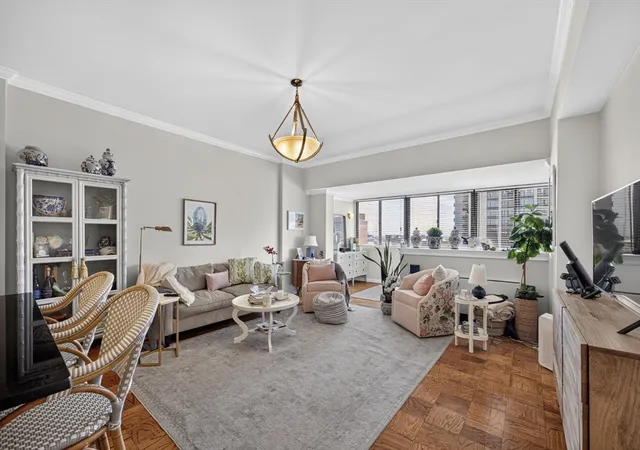 Photo 3 of Sale Pending at 2 Hawthorne Pl #17G, Boston, MA 02114 | MLS# 73554624 | Listing updated on 2026-08-29