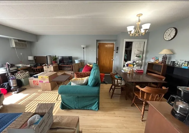 Homes for sale in Stoneham, MA | 122 Main Street #402, Stoneham, MA 02180 | MLS# 73538185