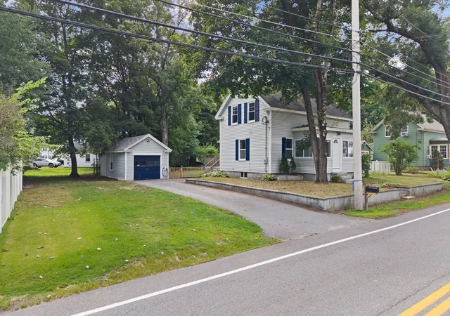 2nd image of 10 Pine St, Westford, MA 01886 | MLS# 73566031