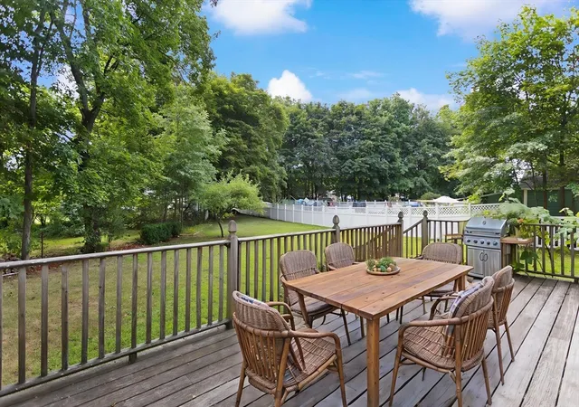 Photo 4 of Single family home for sale at 10 Pine St, Westford, MA 01886 | MLS# 73566031 | Listing updated on 2026-09-17