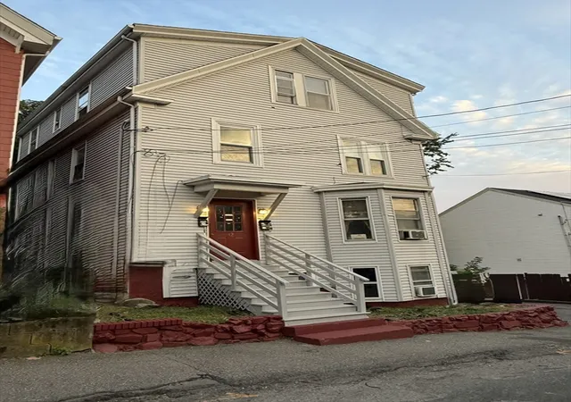 1st image of 12 Linwood Pl, Lynn, MA 01905 | MLS# 73551253