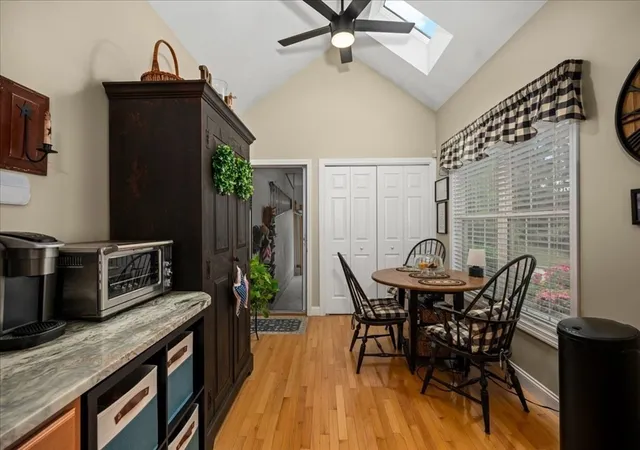 4th image of 19 Cortland Grove Dr #19, Shrewsbury, MA 01545 | MLS# 73540984
