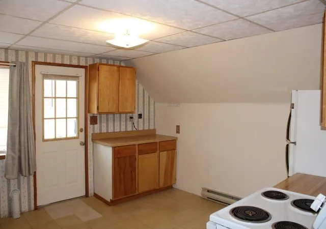 Photo 3 of Sale Pending at 113 Pleasant St, Gloucester, MA 01930 | MLS# 73564108 | Listing updated on 2026-08-15