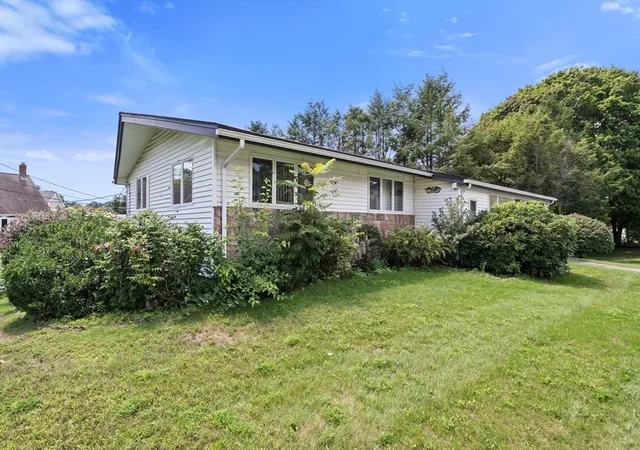 Photo 2 of Sale Pending at 71 Hamilton St, Saugus, MA 01906 | MLS# 73561758 | Listing updated on 2026-09-01