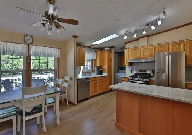 4th image of 2 Douglas Dr, Carver, MA 02330 | MLS# 73552367