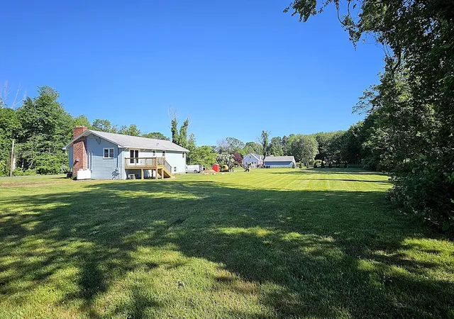 3rd image of 62 Millville Rd, Mendon, MA 01756 | MLS# 73540499