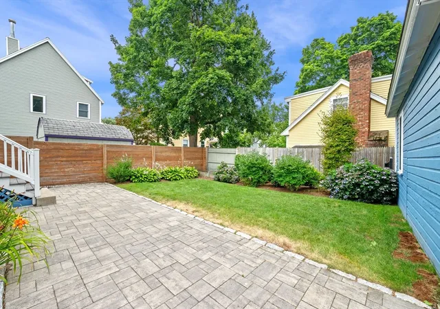 40th image of 128 Selwyn St #2, Roslindale, MA 02131 | MLS# 73556600