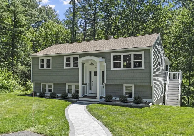 Photo 2 of Sale Pending at 62 Queensland Rd, North Billerica, MA 01862 | MLS# 73563714 | Listing updated on 2026-09-16