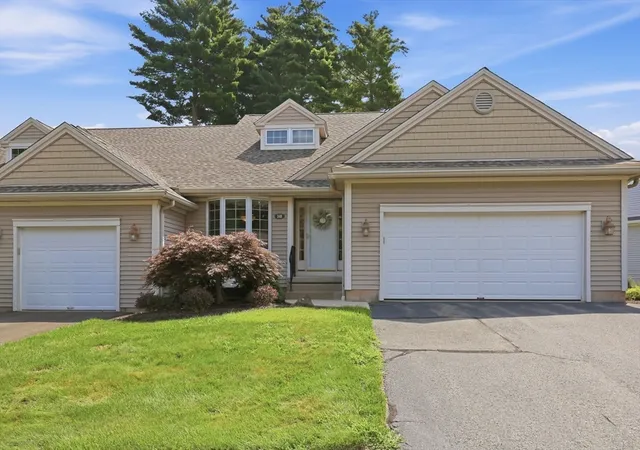 2nd image of 341 Pinehurst Dr #341, East Longmeadow, MA 01028 | MLS# 73562716