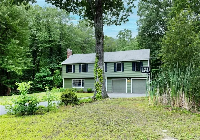 38th image of 37 Kathleen Dr, Andover, MA 01810 | MLS# 73556161