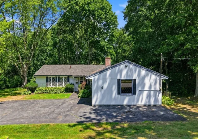 3rd image of 34 Cornell Rd, Danvers, MA 01923 | MLS# 73564588