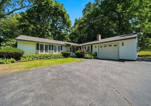 4th image of 34 Cornell Rd, Danvers, MA 01923 | MLS# 73564588