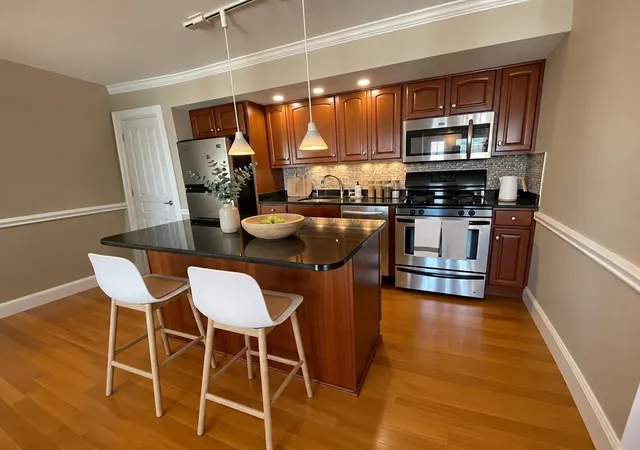Homes for sale in Boston, MA | 366 Dorchester Street #4, Boston, MA 02127 | MLS# 73513719