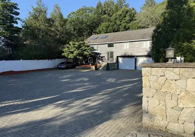 4th image of 2 Temple St, Framingham, MA 01702 | MLS# 73566733