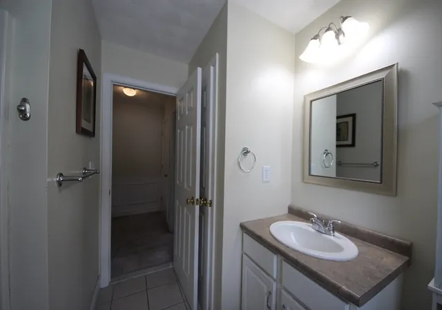 22nd image of 99 Manchester St #A, Lowell, MA 01852 | MLS# 73558682