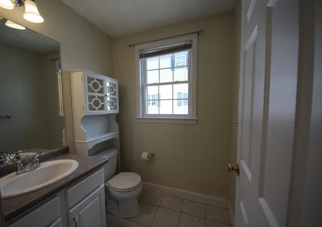 2nd image of 99 Manchester St, Lowell, MA 01852